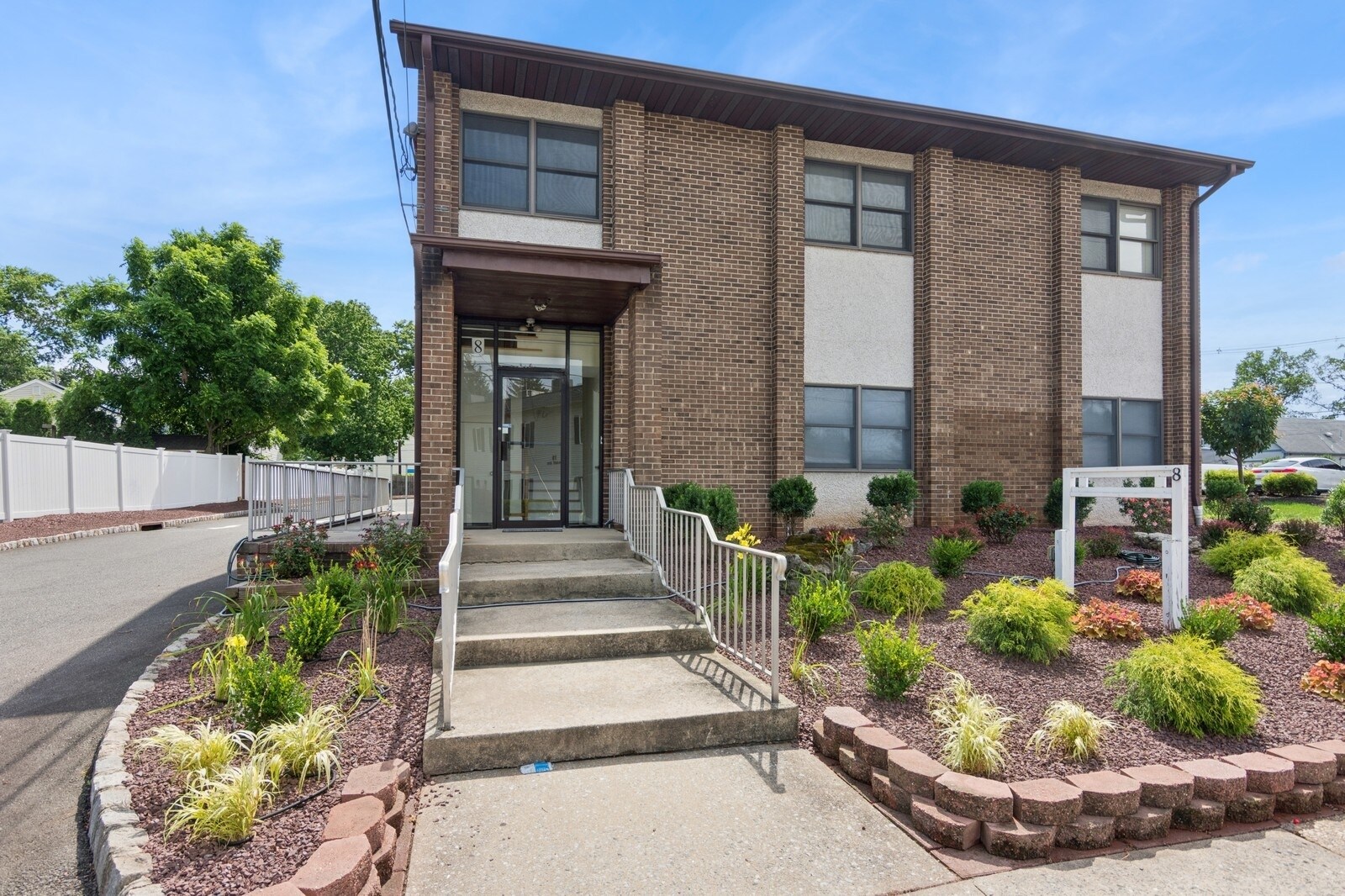 8 Brant Ave, Clark, NJ for Rent