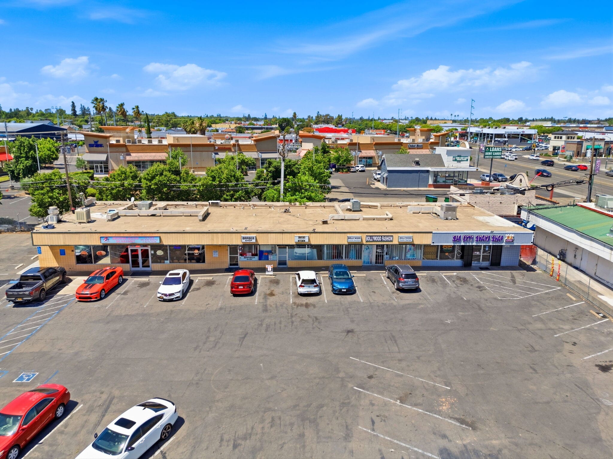 7206-7216 Lindale Dr, Sacramento, CA for Sale