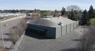 Portland, OR Freestanding - 5341 SE McLoughlin Blvd