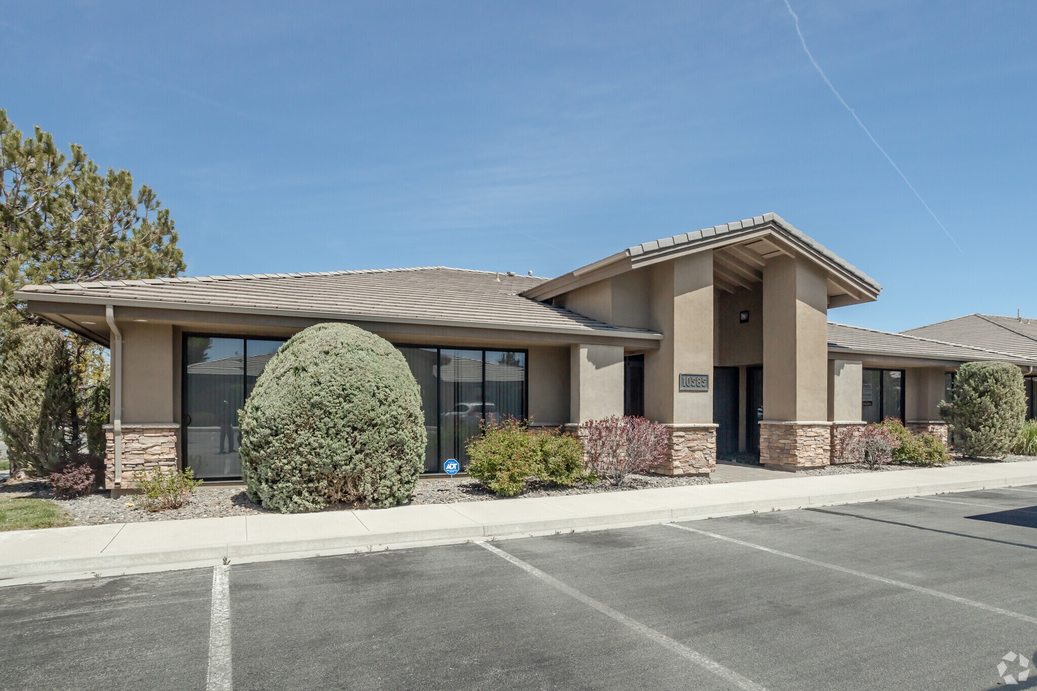 10585 Double R Blvd, Reno, NV for Rent