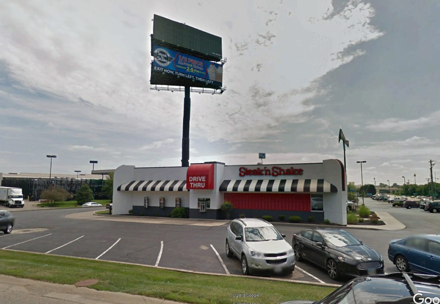 5308 Fields Ertel Rd Cincinnati, OH 45249 Retail Property for Sale on