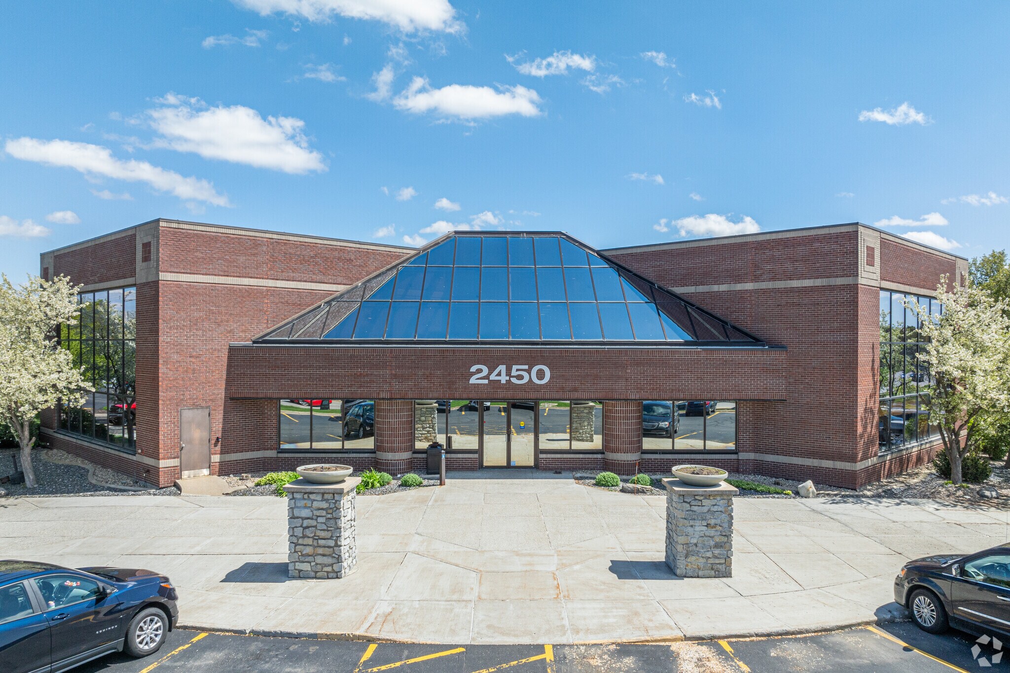 2450 44th St SE, Kentwood, MI for Rent