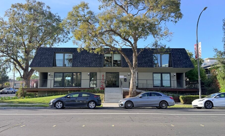 558 Brewster Ave, Redwood City, CA for Rent