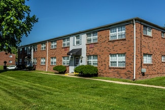 Alton, IL Apartments - 112 Manor Ct