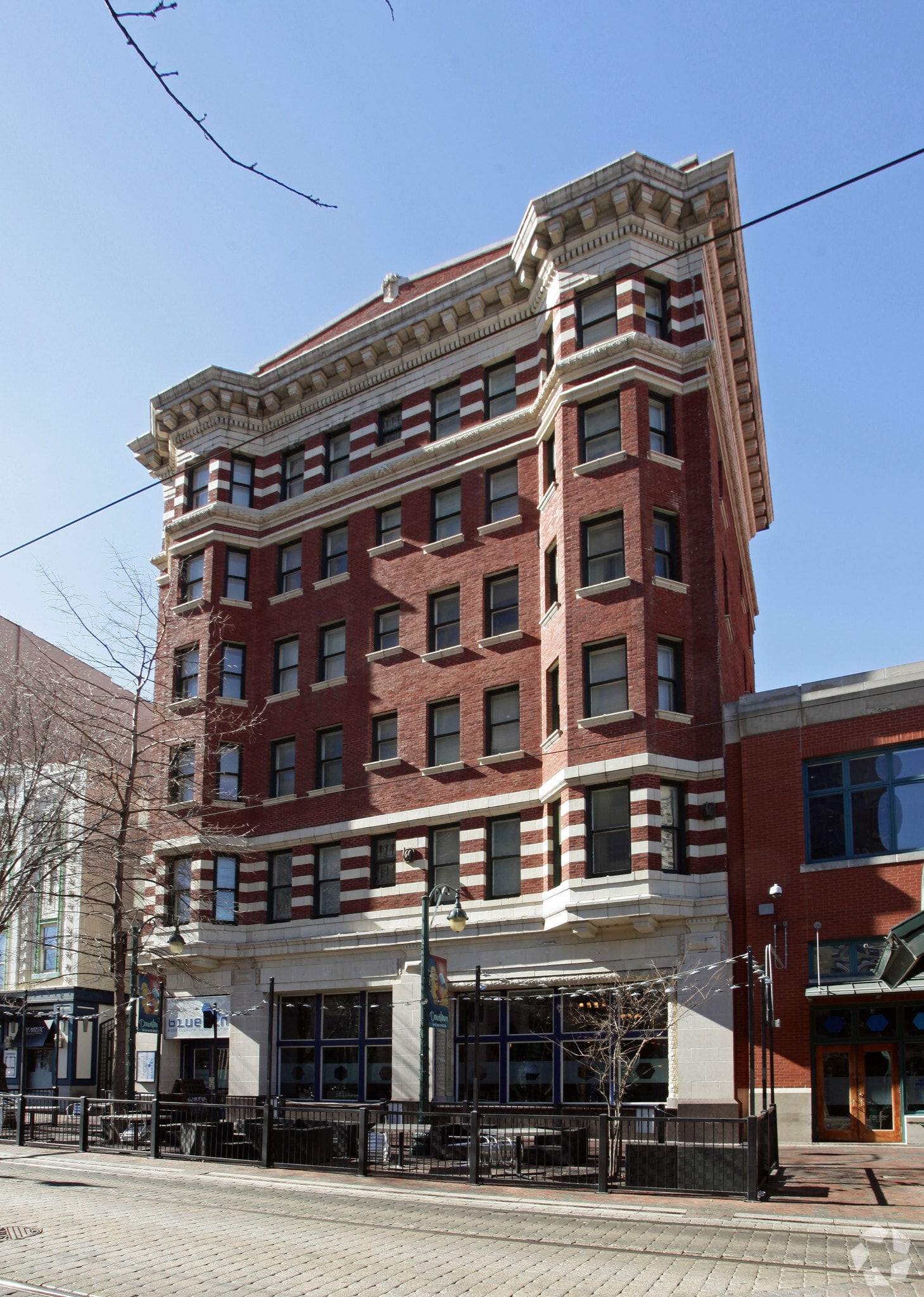 135 S Main St, Memphis, TN for Rent