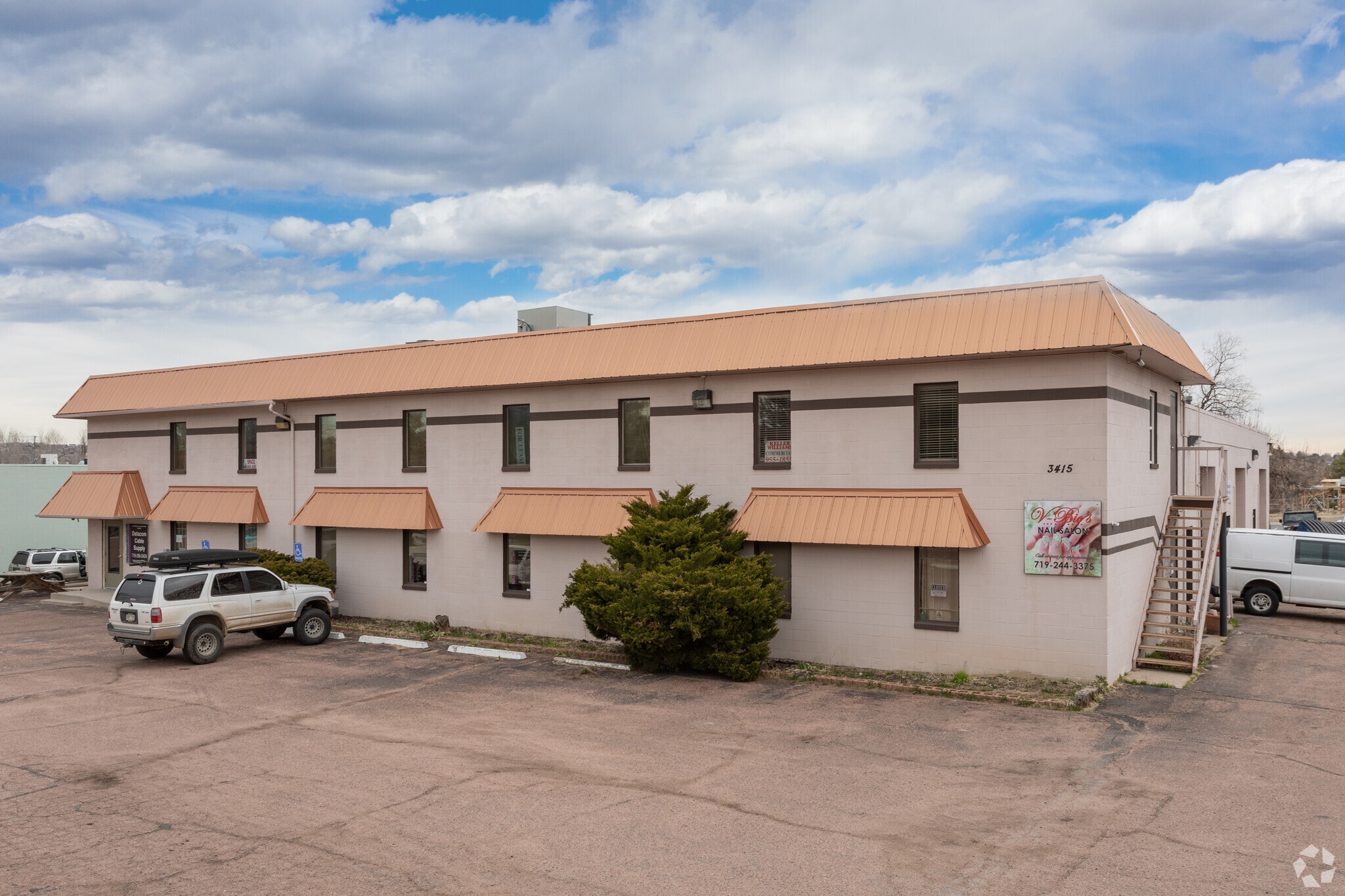 3415 Van Teylingen Dr, Colorado Springs, CO for Rent