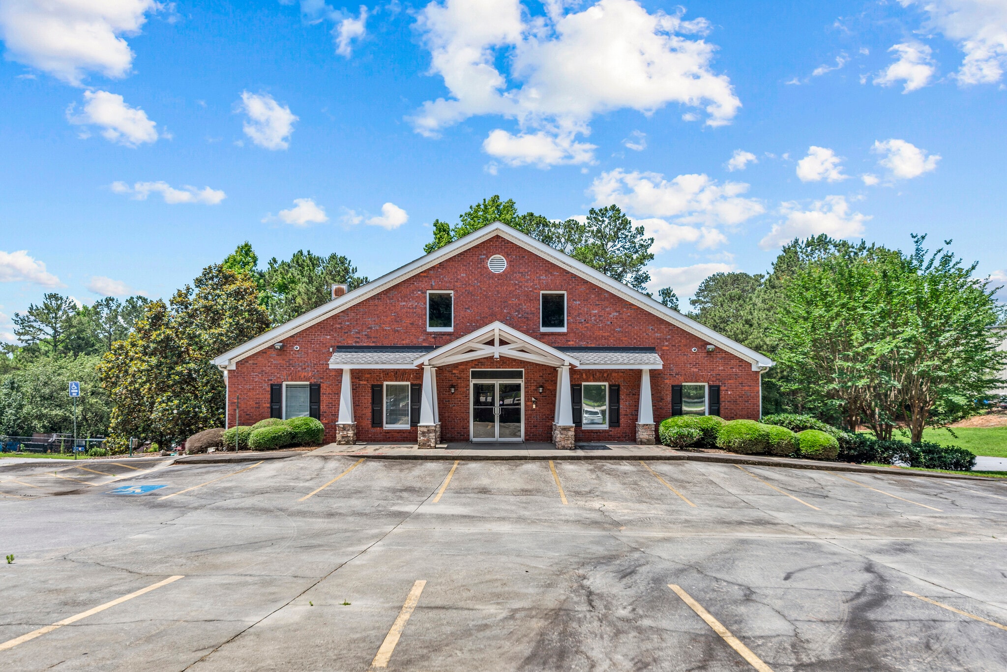 4440 Tuck Rd, Loganville, GA for Sale