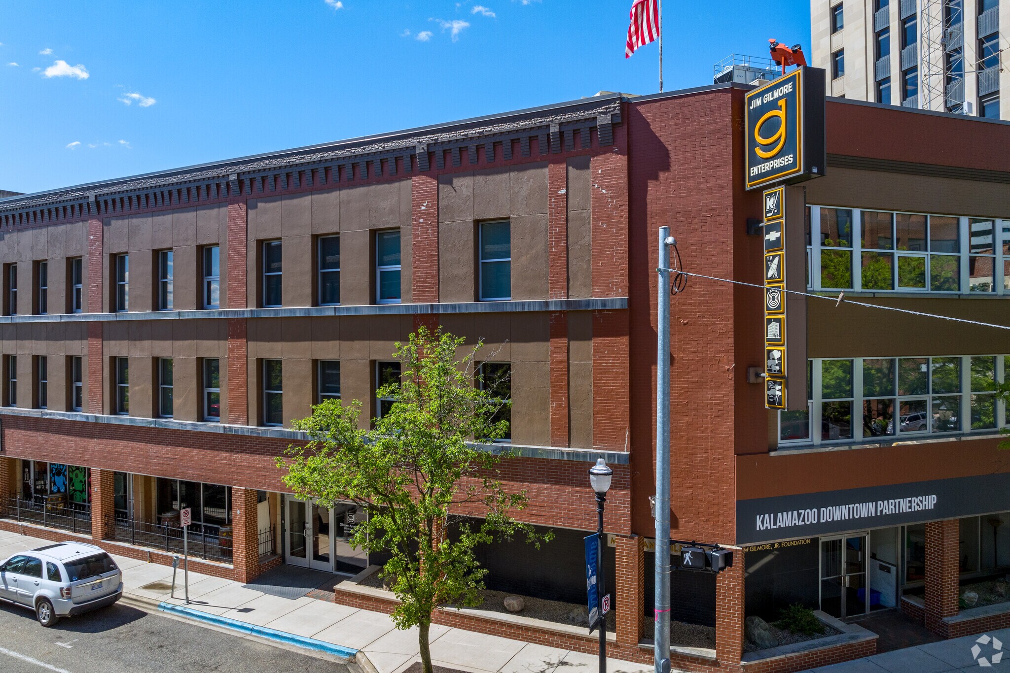 162 E Michigan Ave, Kalamazoo, MI for Rent