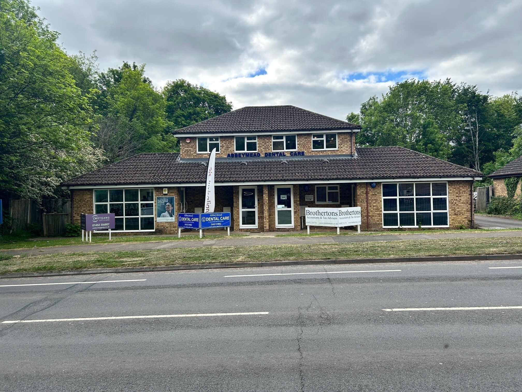 2 Abbeymead Av, Gloucester, GLS for Rent