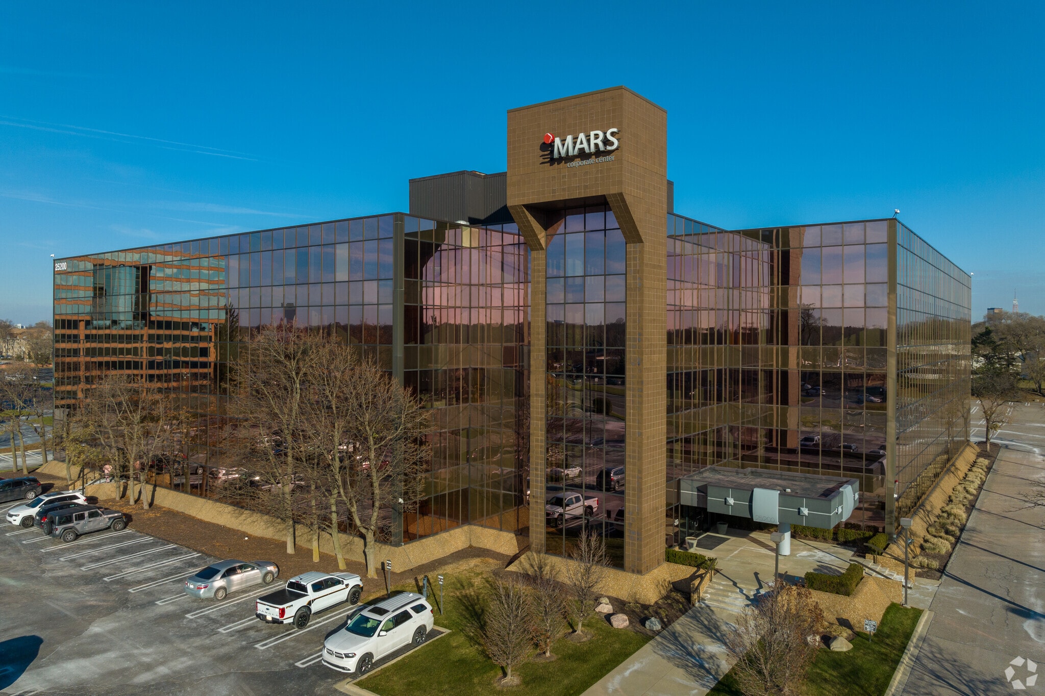 25200 Telegraph Rd, Southfield, MI for Rent