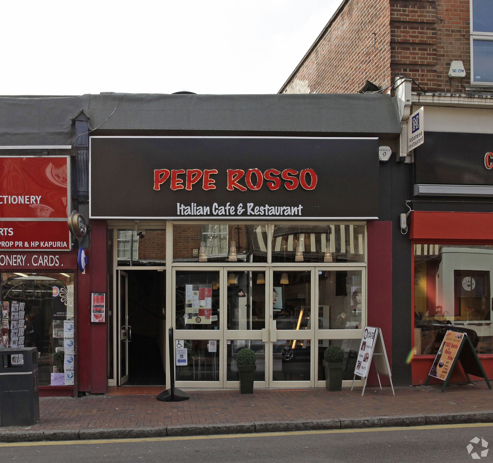 146 High St, Watford, HRT for Sale