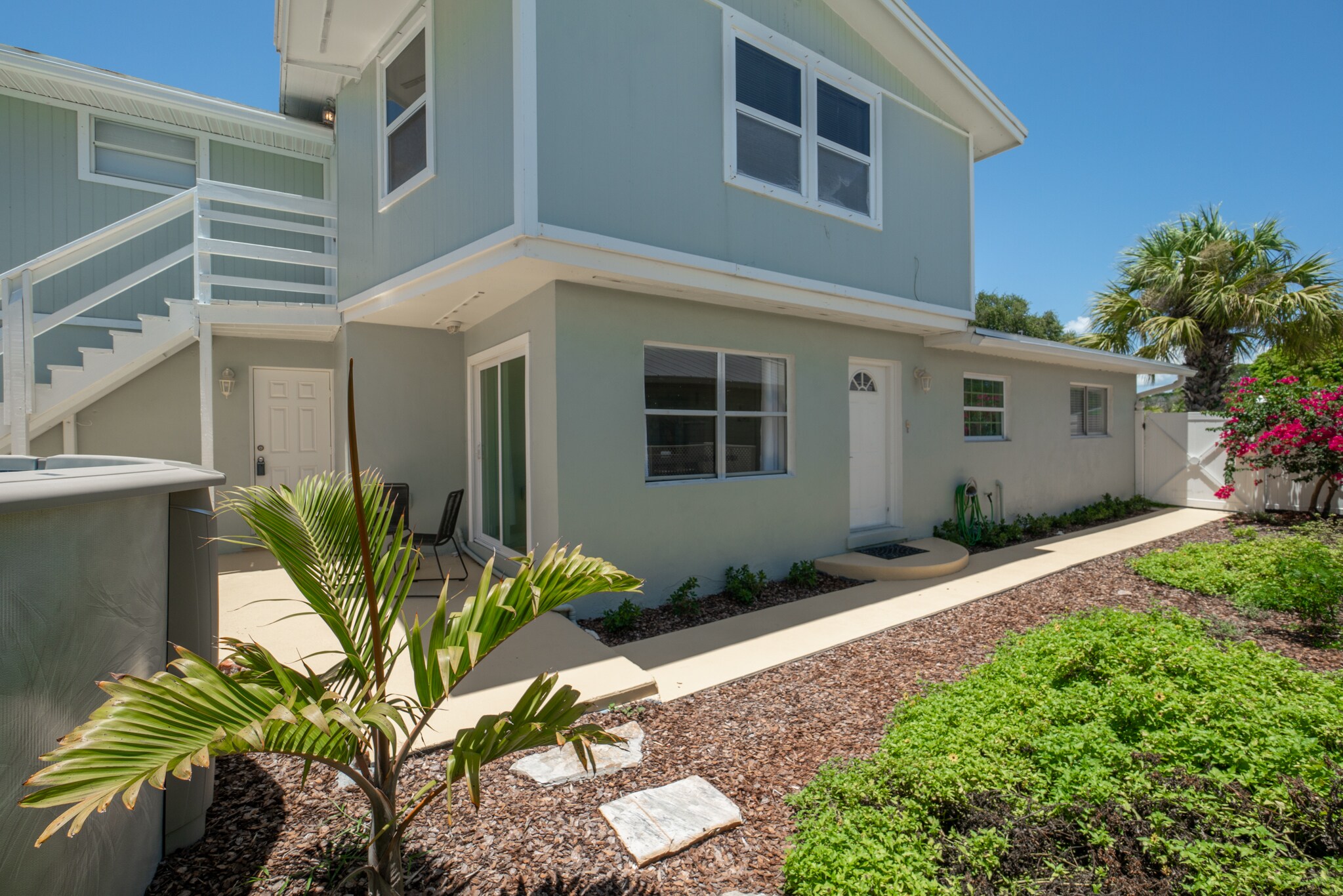 285 Monroe Ave Cape Canaveral, FL 32920 MultiFamily Property for