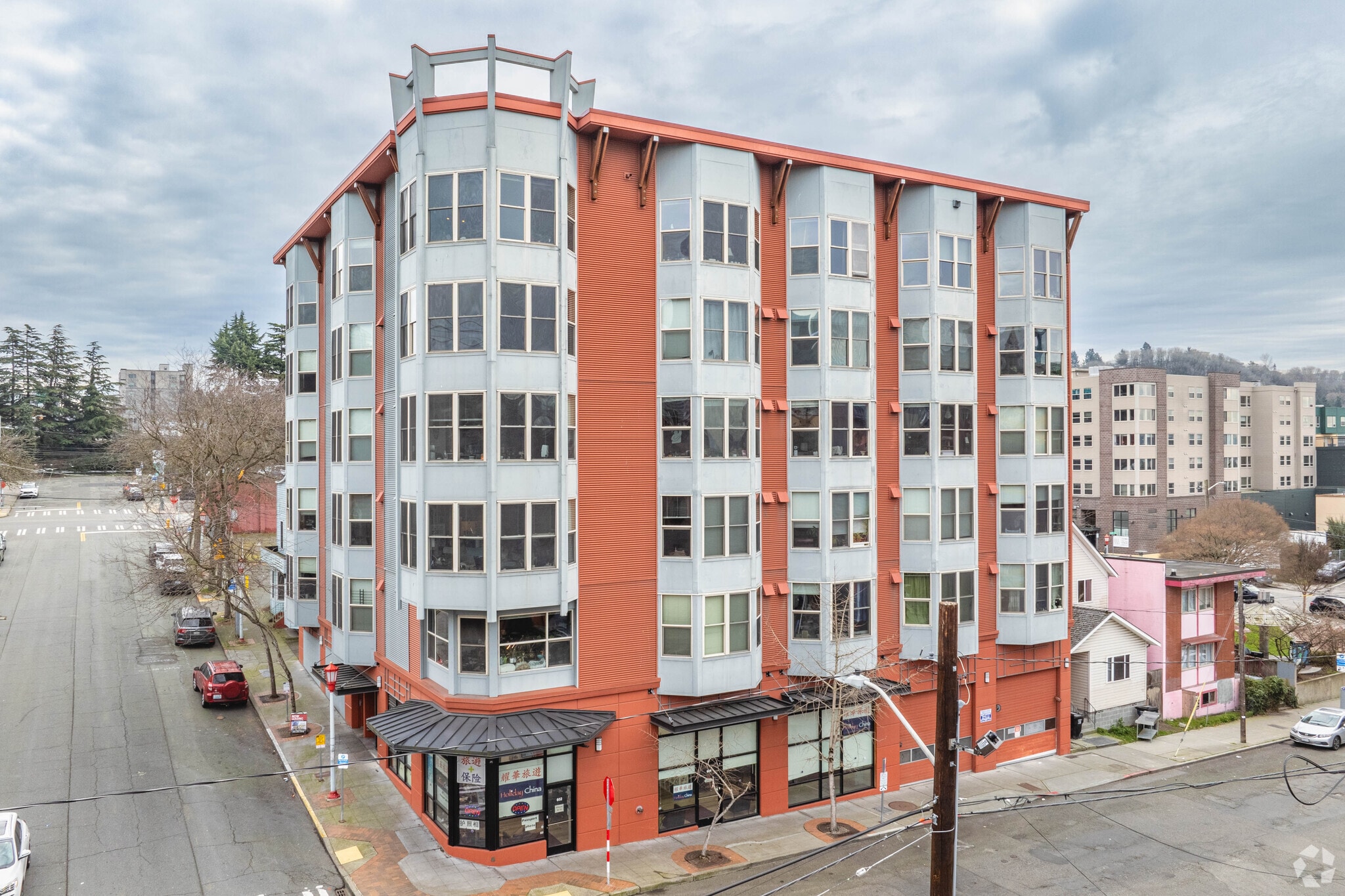 705 S Weller St, Seattle, WA for Sale