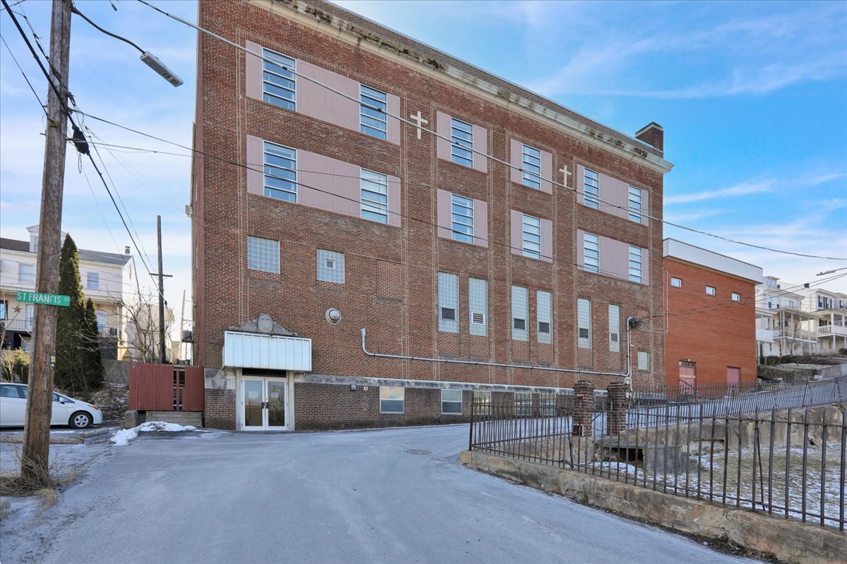 301 Heffner St, Minersville, PA for Sale