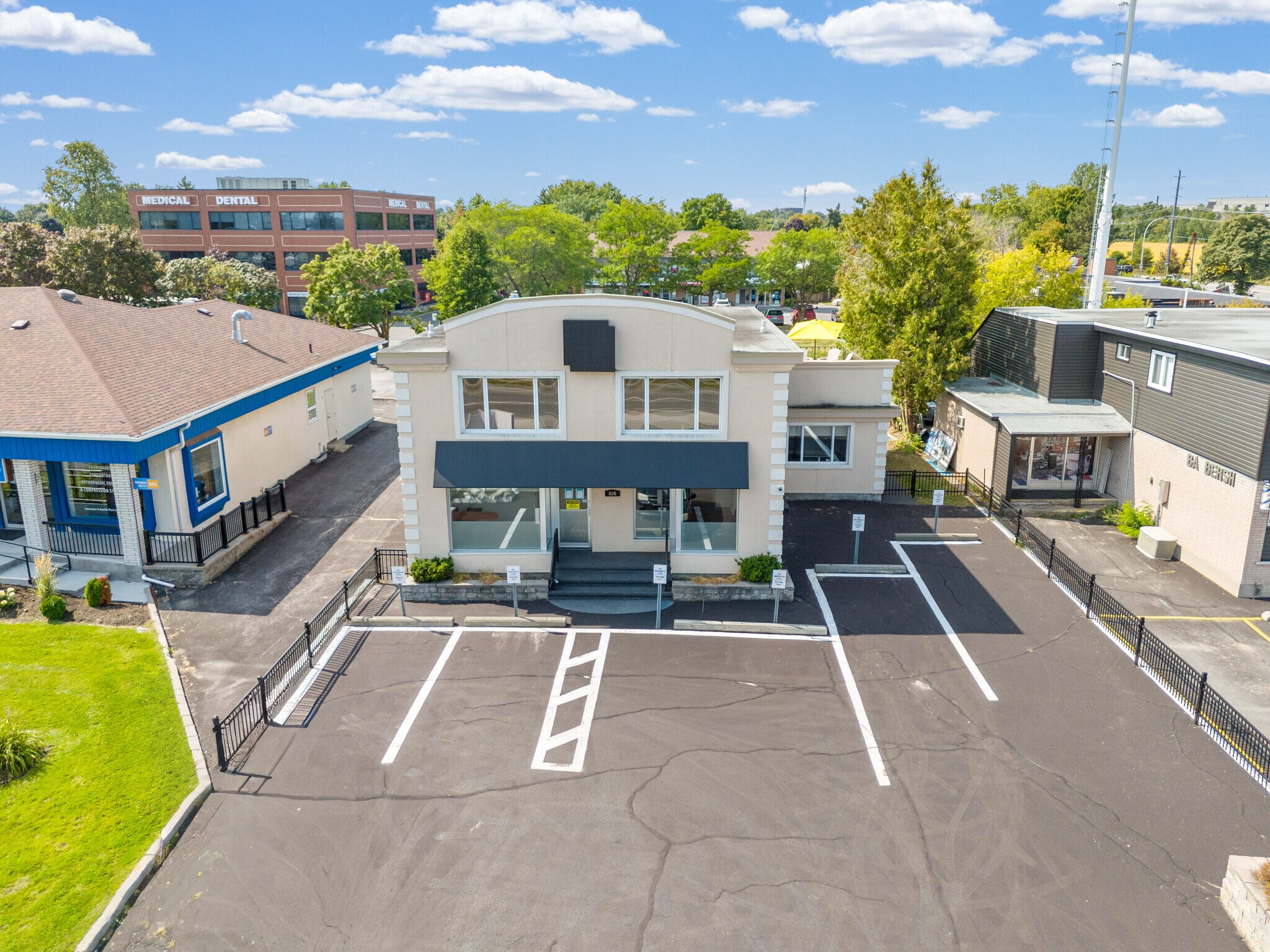 806 Greenbank Rd, Ottawa, ON for Sale