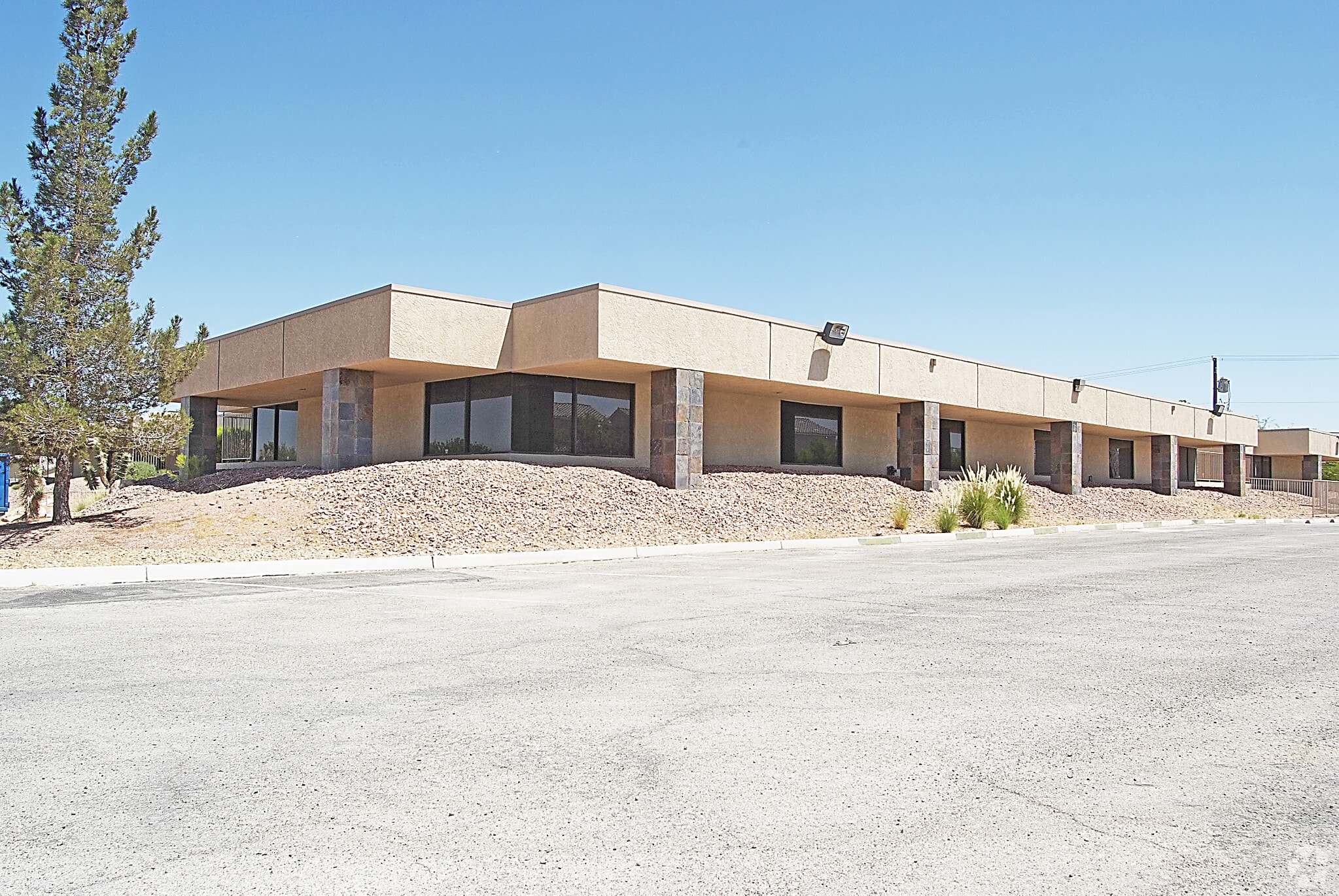 2500 W Washington Ave, Las Vegas, NV for Rent