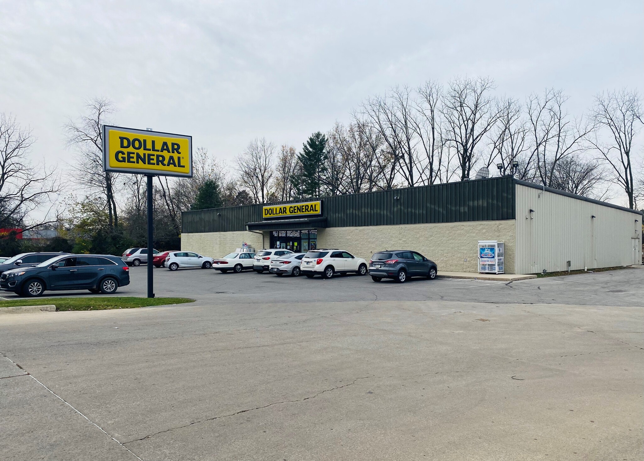 6320 Bluffton Rd, Fort Wayne, IN for Sale