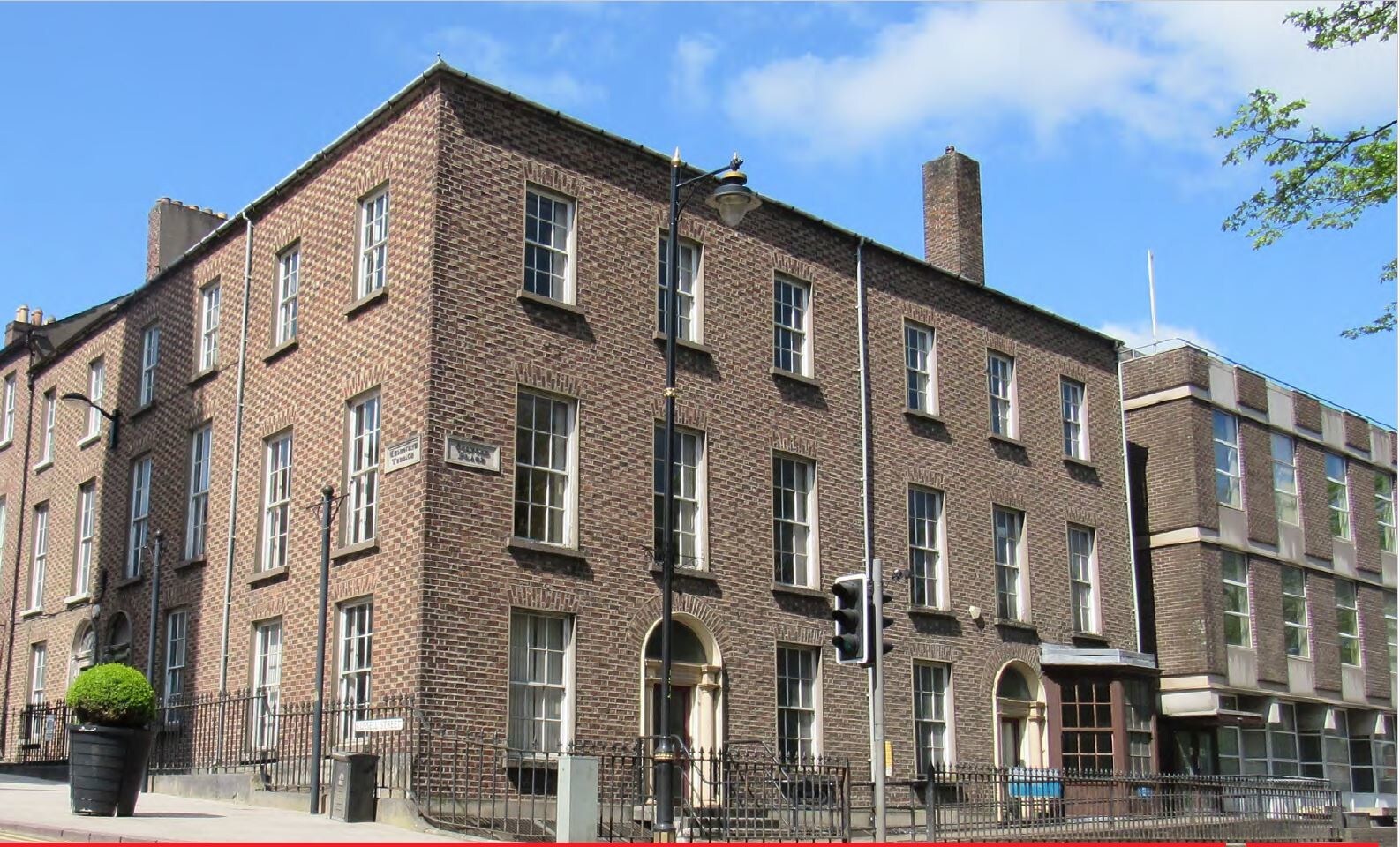 1-2 Gosford Pl, Armagh, CAH for Sale