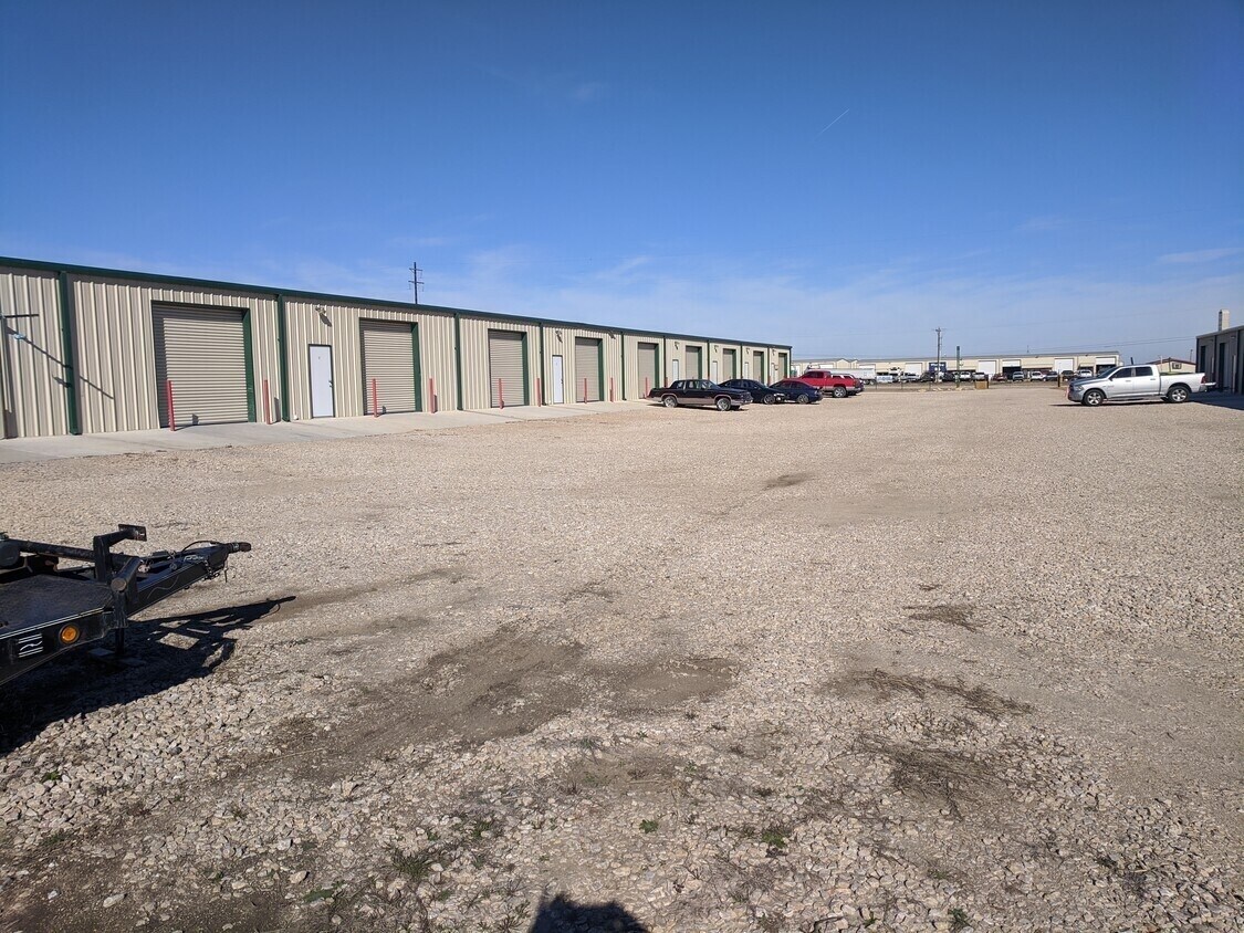 5894 E State Highway 114, Haslet, TX for Rent