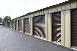 Owosso, MI Self-Storage Facilities - 921 Corunna Ave