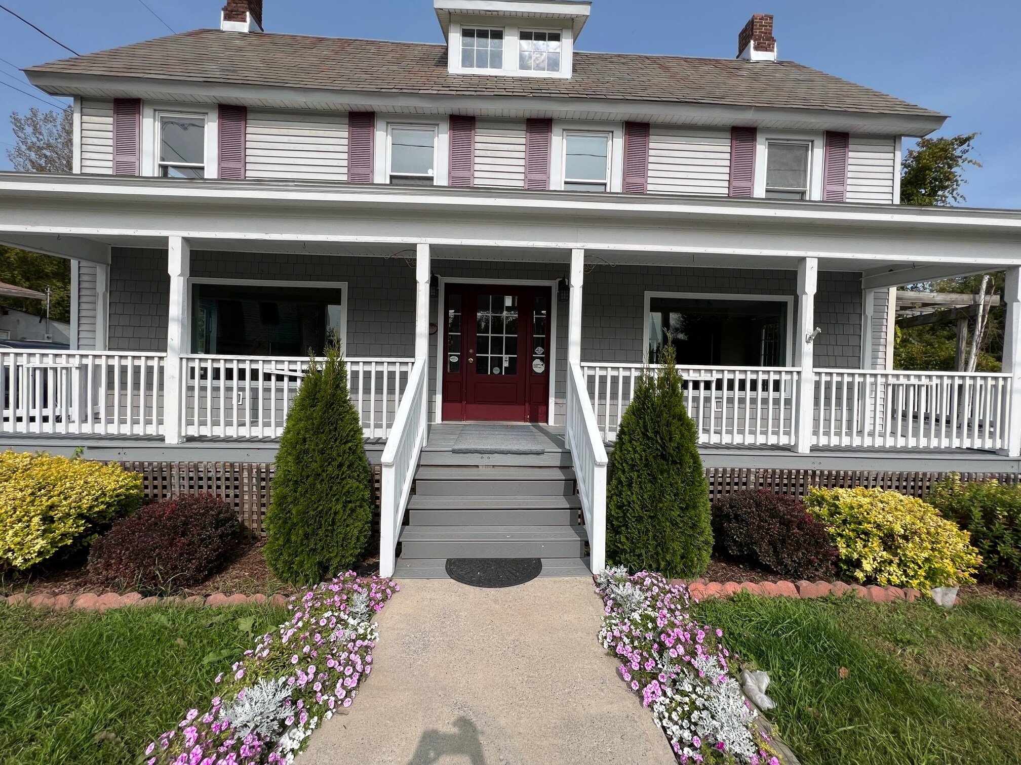 75 Montcalm St, Ticonderoga, NY for Sale