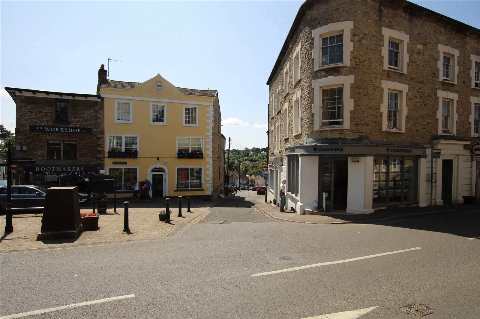 7-8 Market Pl, Wincanton, SOM for Rent