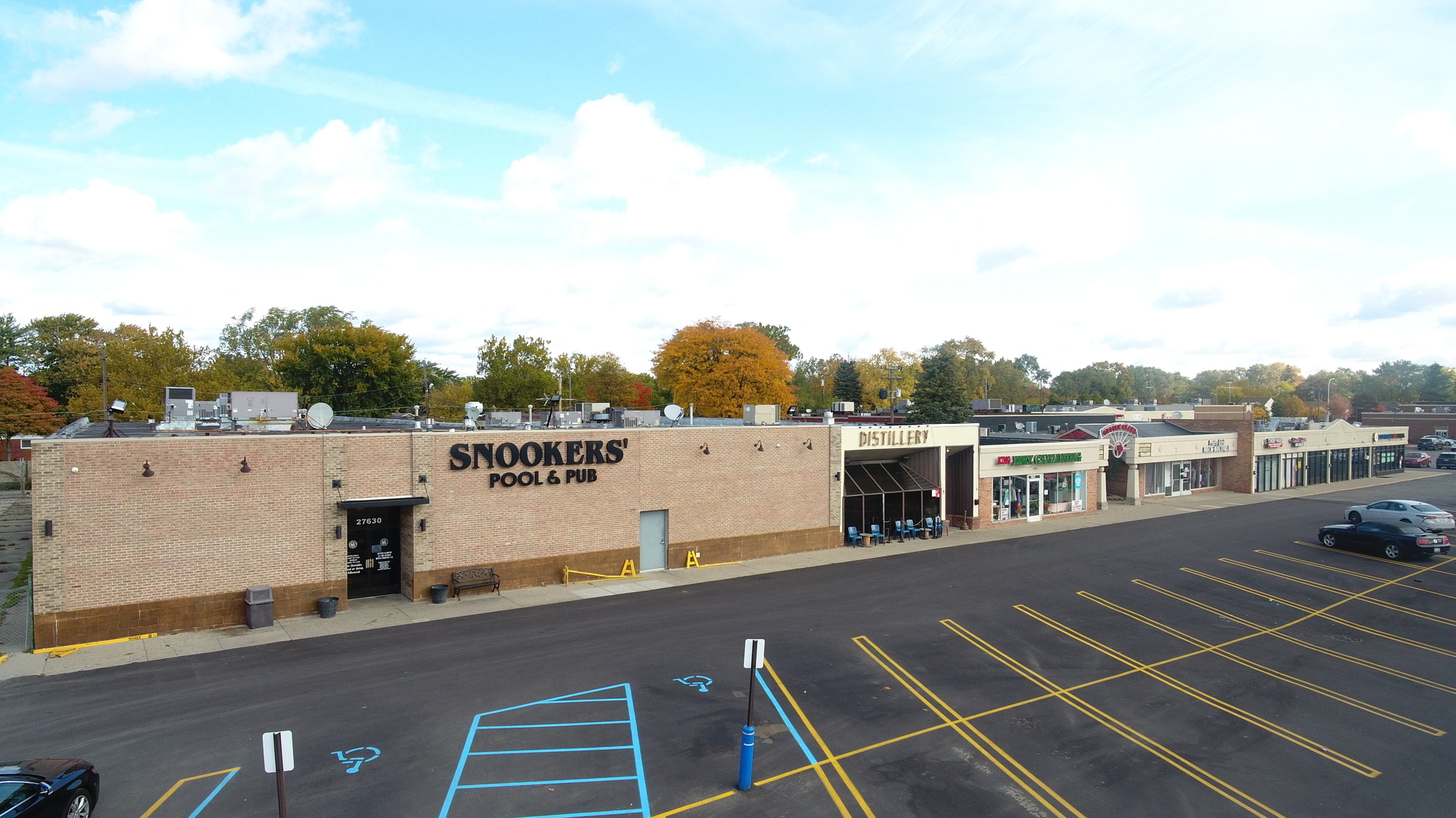 27500 Schoolcraft Rd, Livonia, MI for Rent