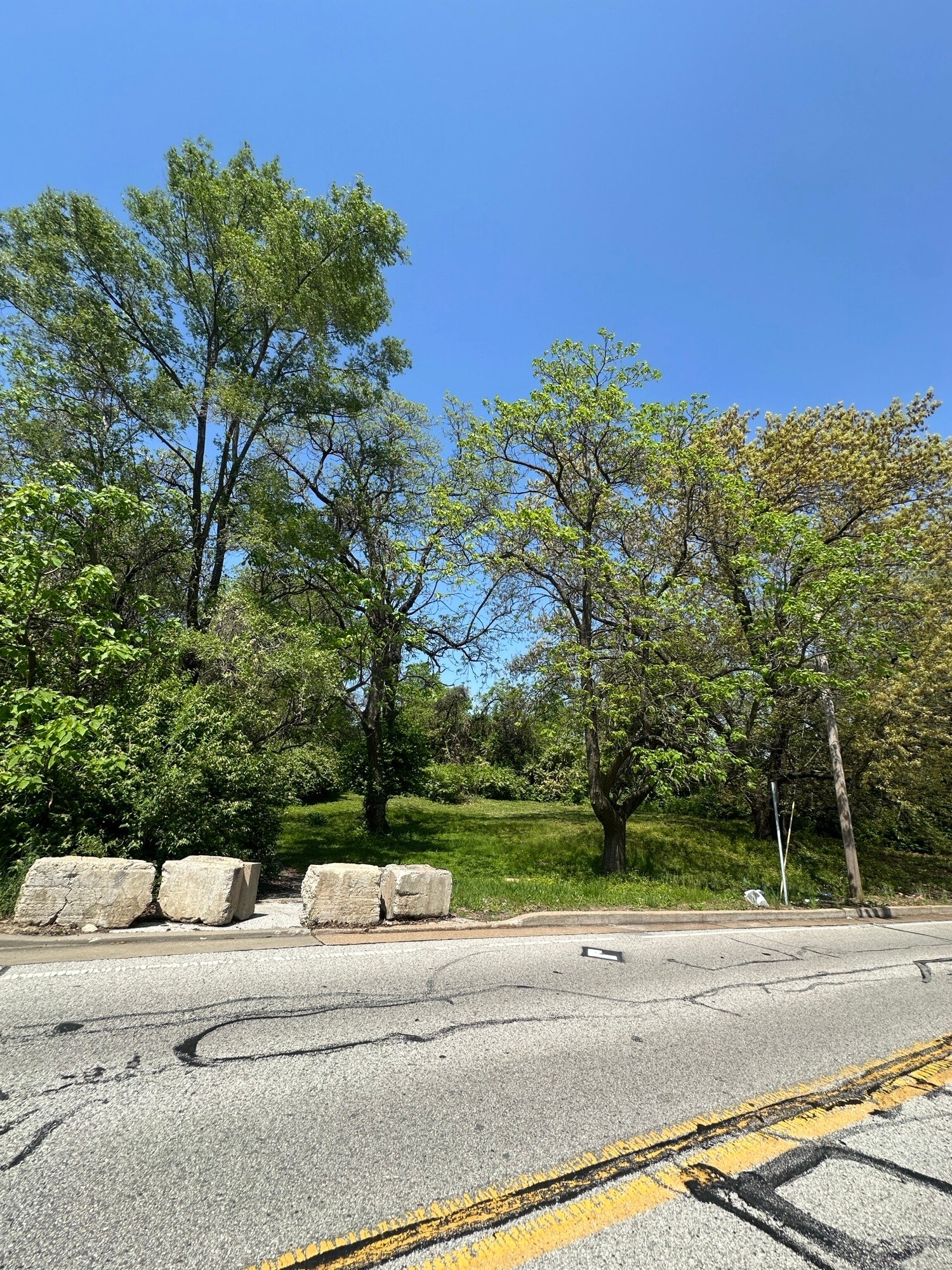 1601 Walton Rd, Overland, MO for Sale