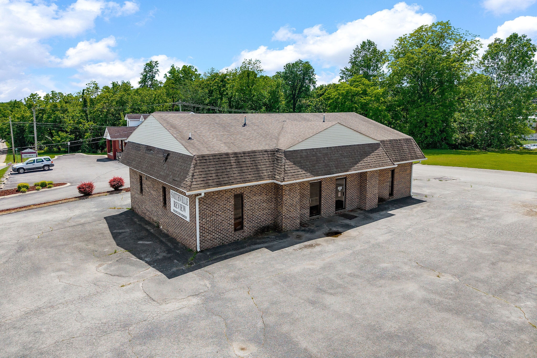 106 S 1st St, Smithville, TN for Sale