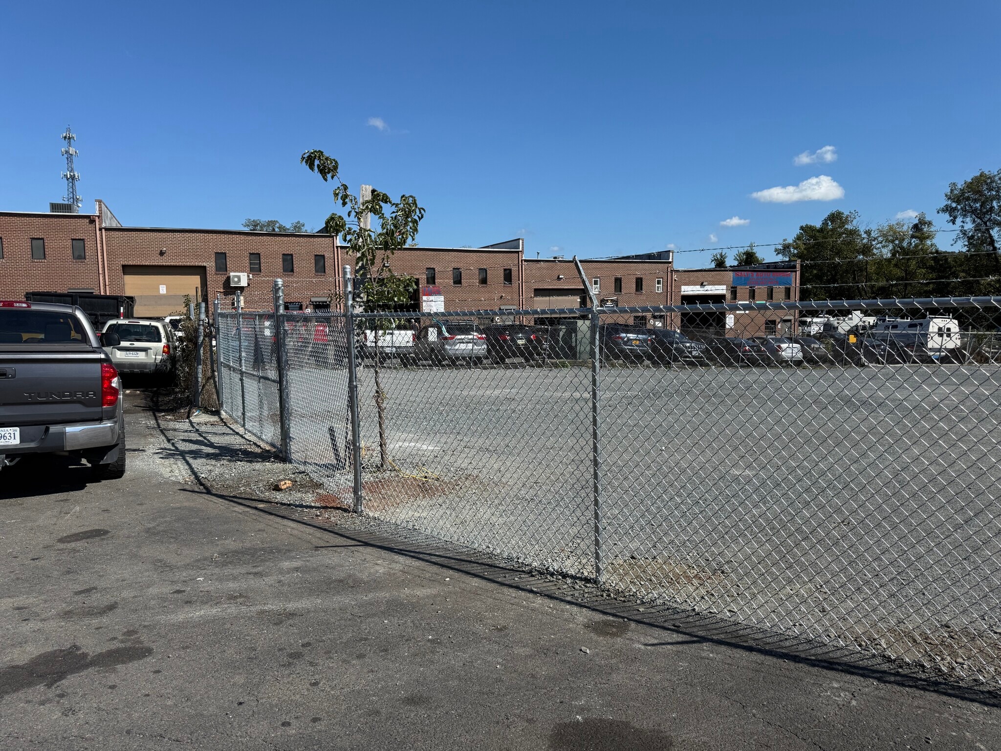 8395 Euclid Ave, Manassas Park, VA for Rent