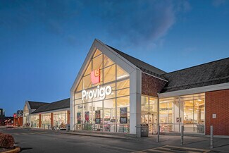 Montréal, QC Retail - 40 Pl du Commerce