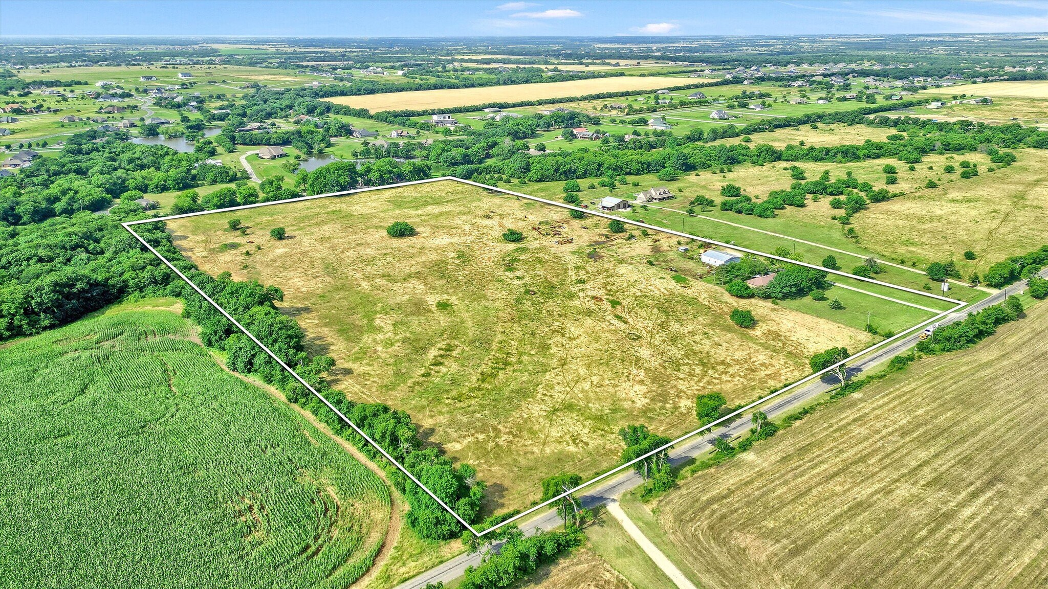 1730 Mackey Rd, Howe, TX for Sale