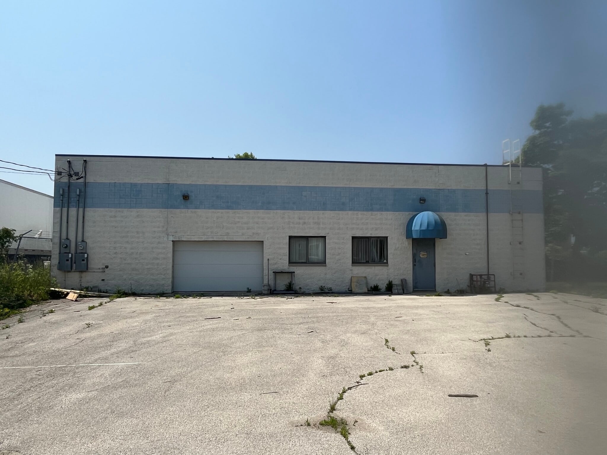 5941 S Howell Ave, Milwaukee, WI for Rent
