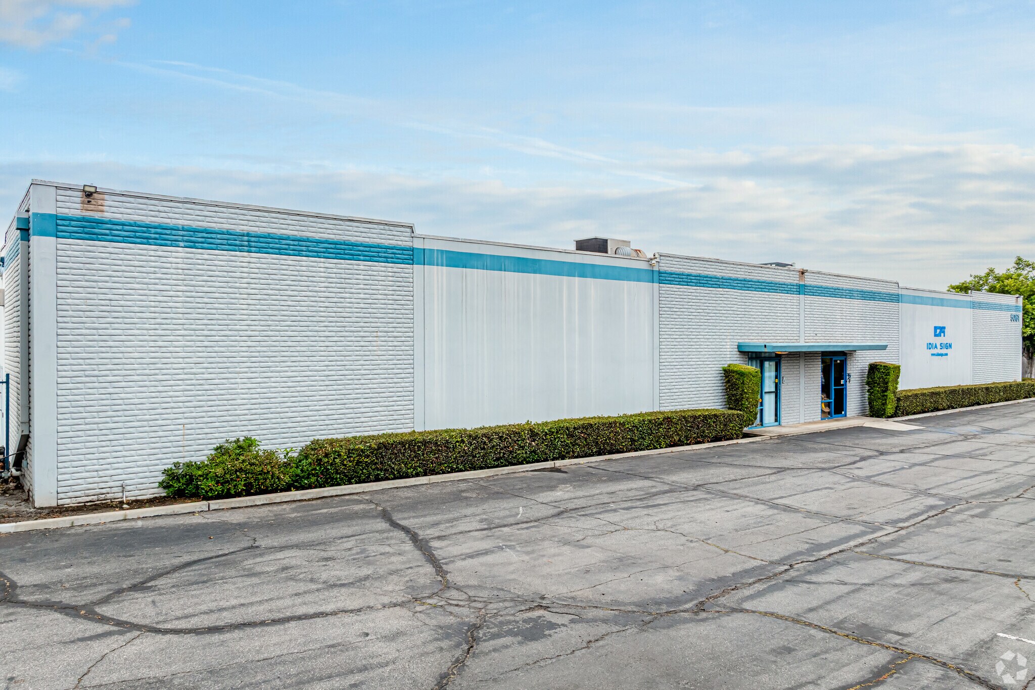 5061 Brooks St, Montclair, CA for Rent