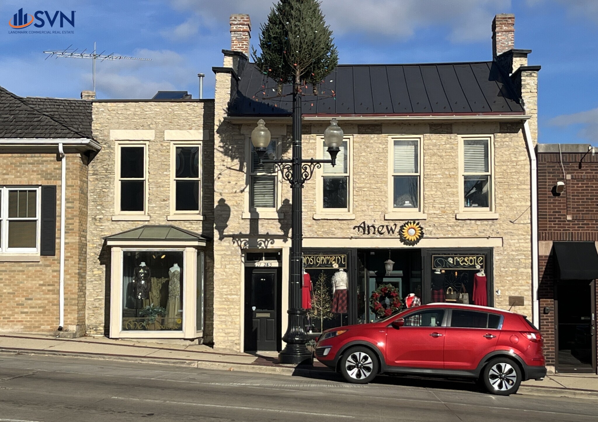 27 W State St, Geneva, IL for Sale