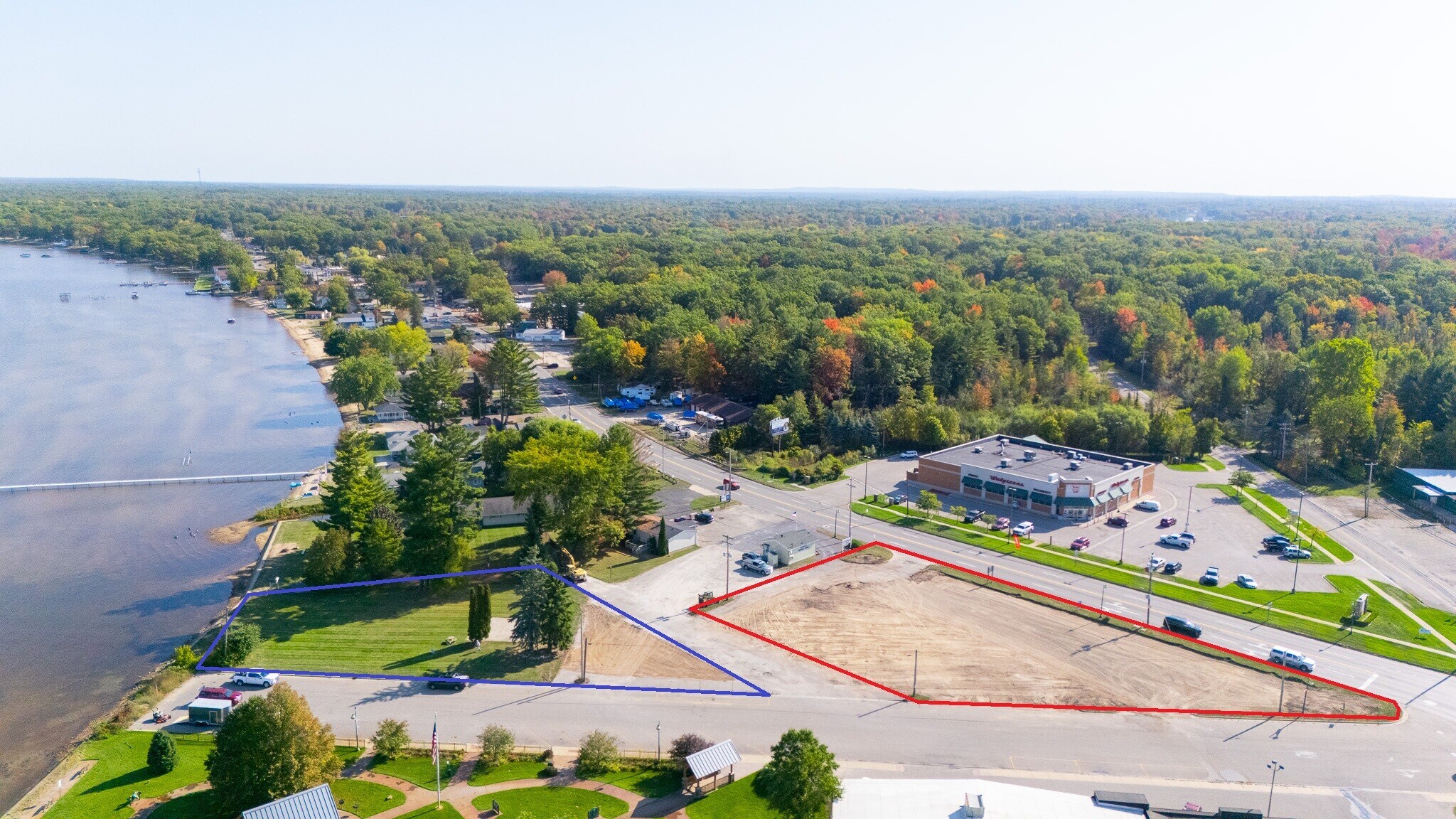 730 W Houghton Lake Dr, Prudenville, MI for Sale