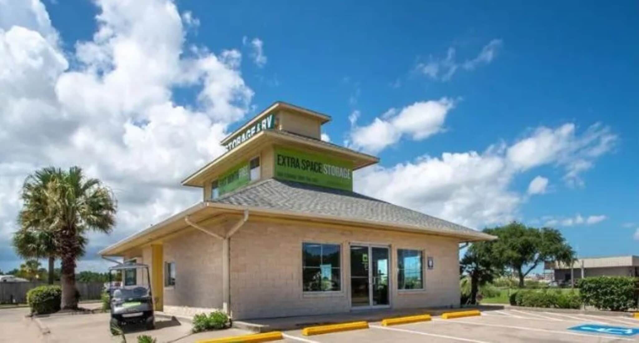 217 FM 517 W, Dickinson, TX for Rent