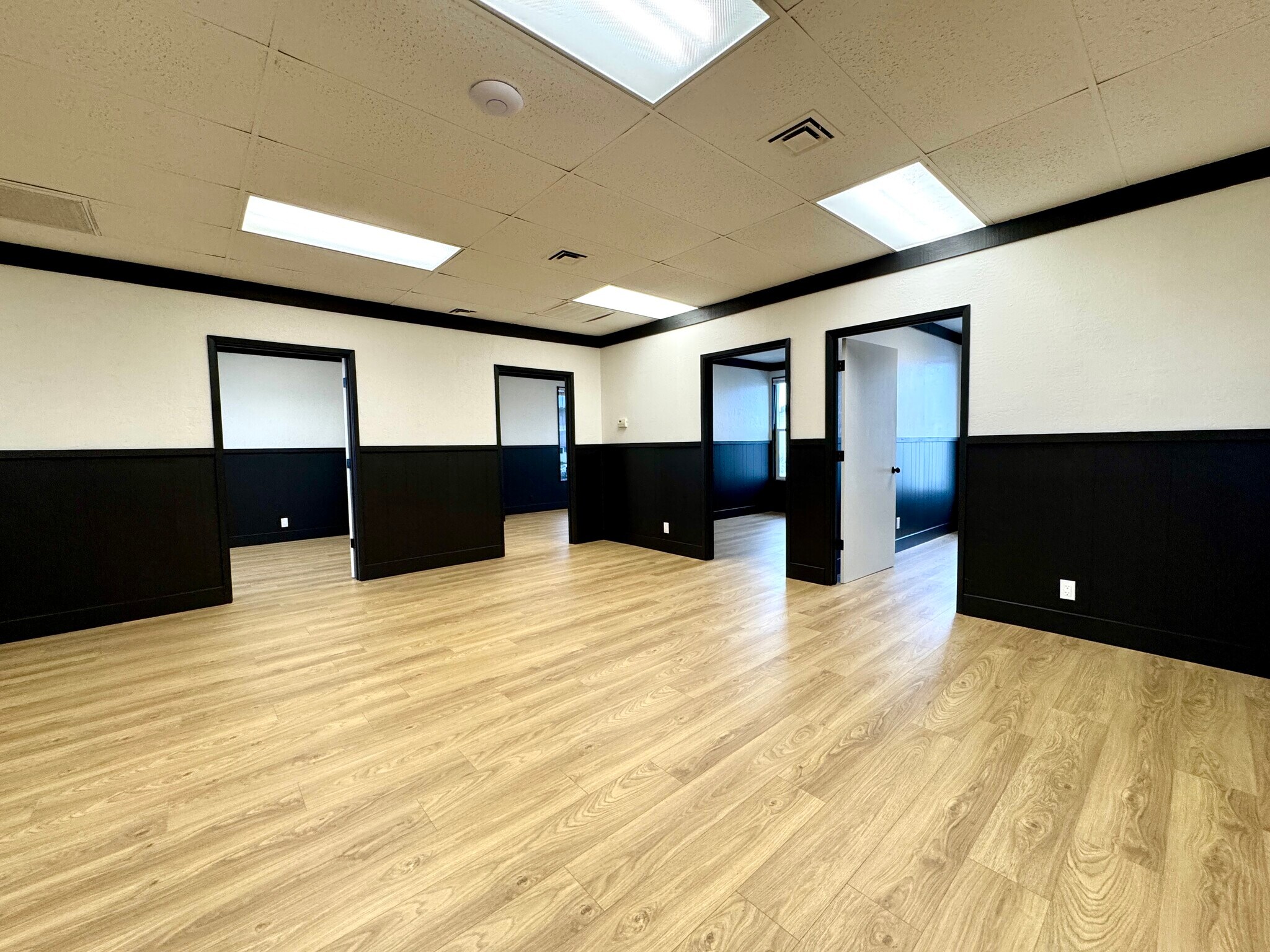 610-638 Azalea Ave, Redding, CA for Rent