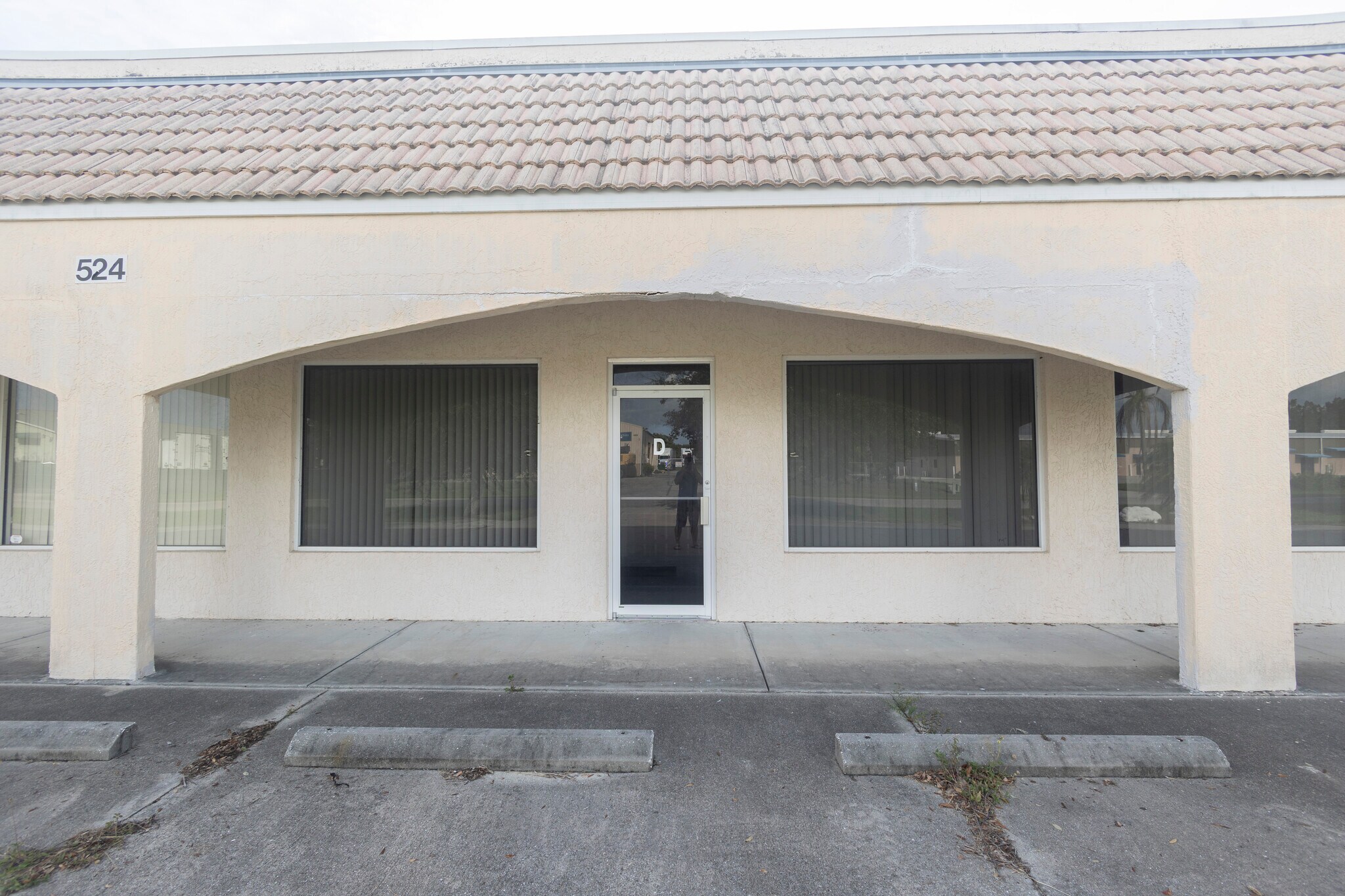 524 Paul Morris Dr Englewood, FL 34223 Flex Property for Sale on