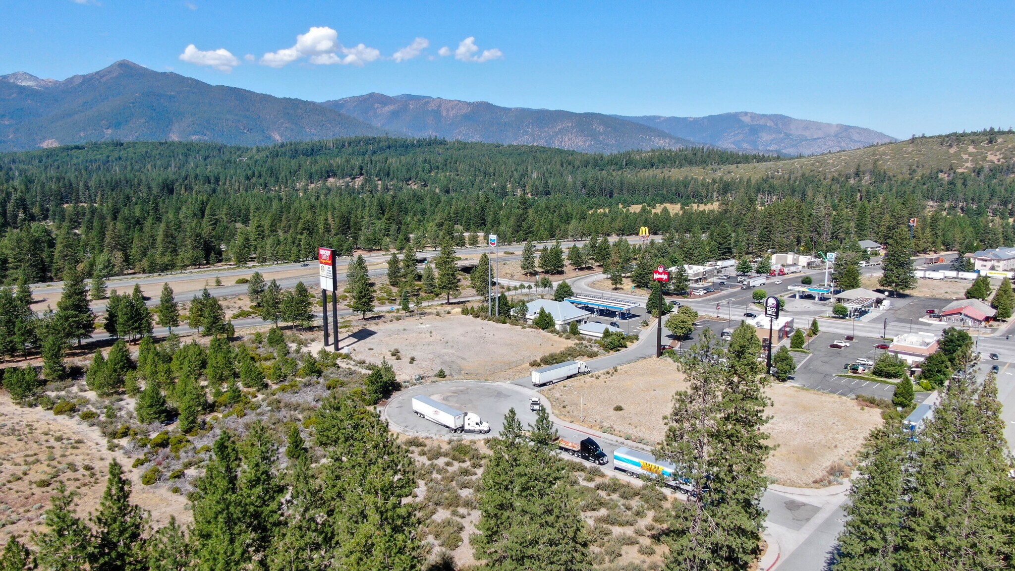 2064 Black Butte Dr, Weed, CA for Sale