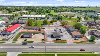 Jacksonville, IL Commercial - 1111 W Morton Ave