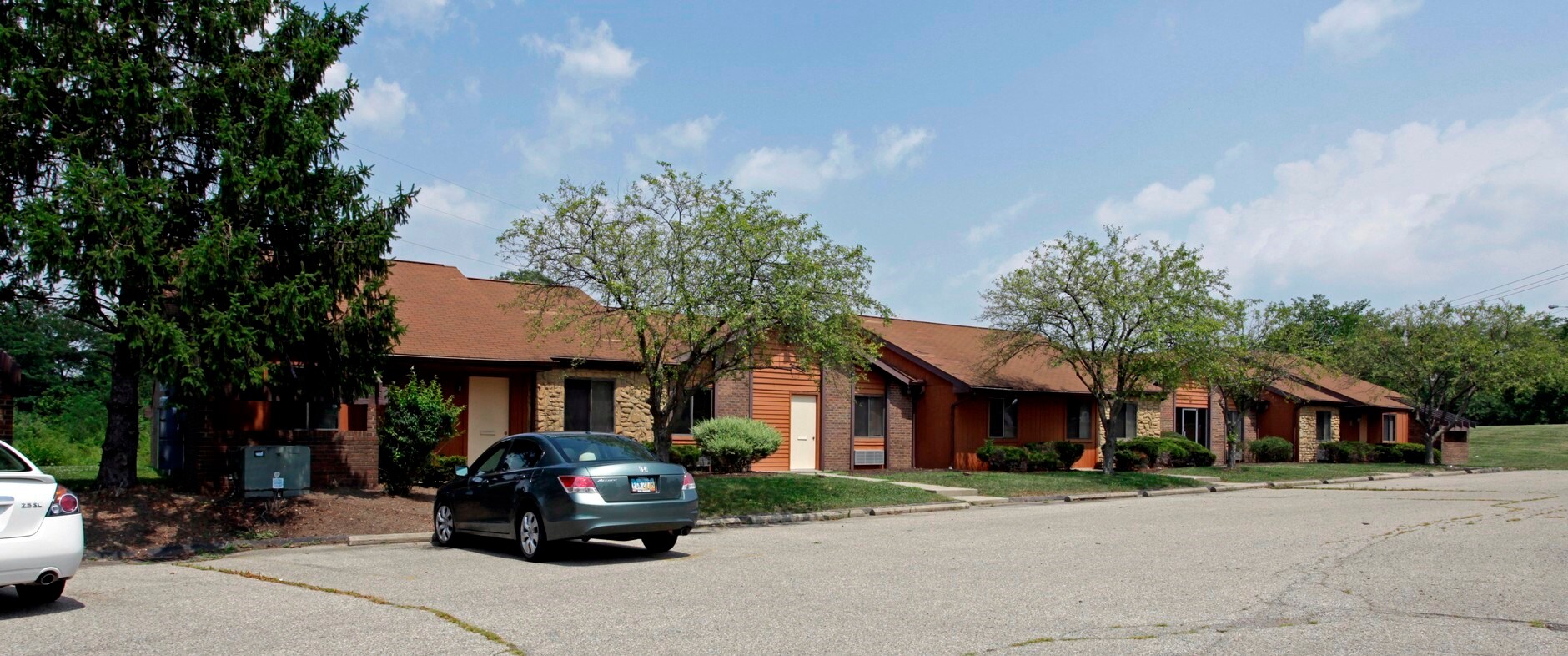 3840 Woodridge Blvd, Fairfield, OH for Rent