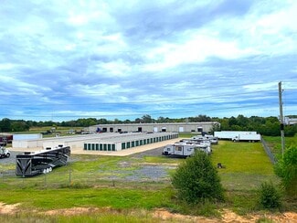 Longview, TX Self-Storage Facilities - 4754 W Loop 281