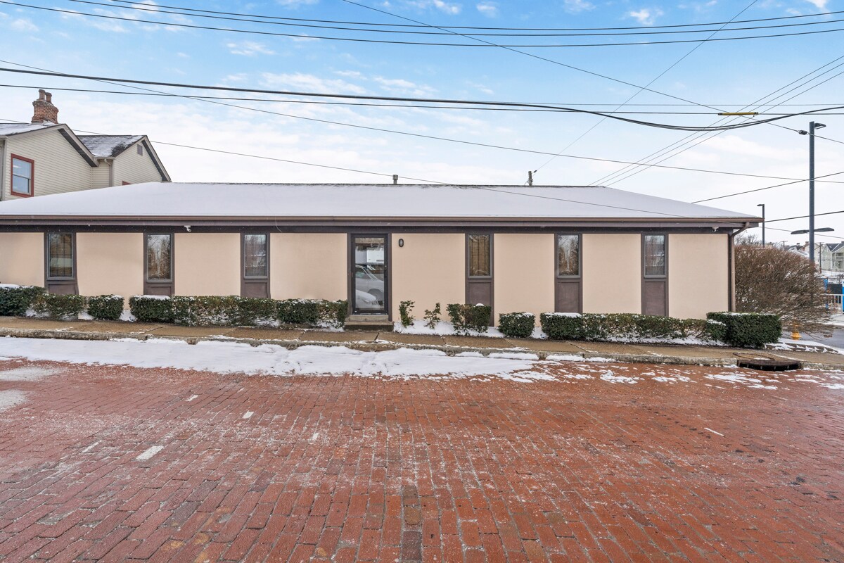 2 E Crafton Ave, Pittsburgh, PA for Sale