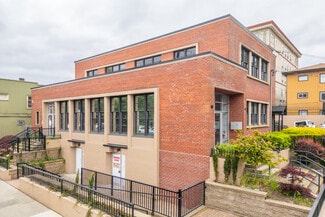 Abbotsford, BC Office/Retail - 2645 Montrose Ave