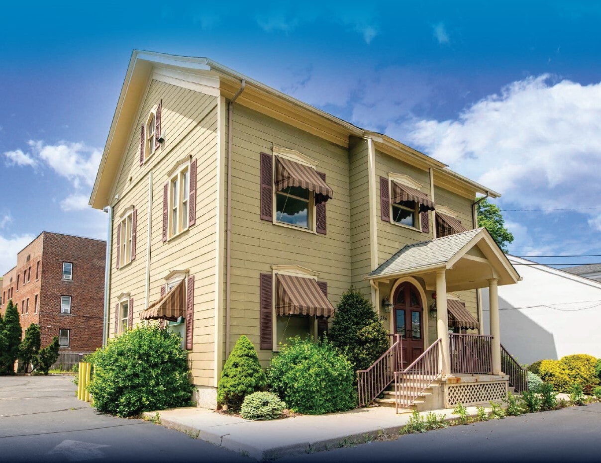 386 Lafayette Ave, Hawthorne, NJ for Sale
