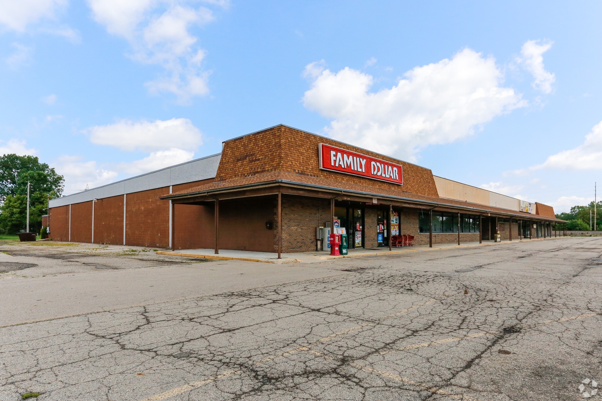 167-179 W High St, London, OH for Rent