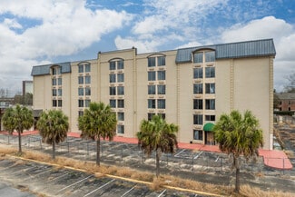 Lafayette, LA Hospitality - 1801 W Pinhook Rd