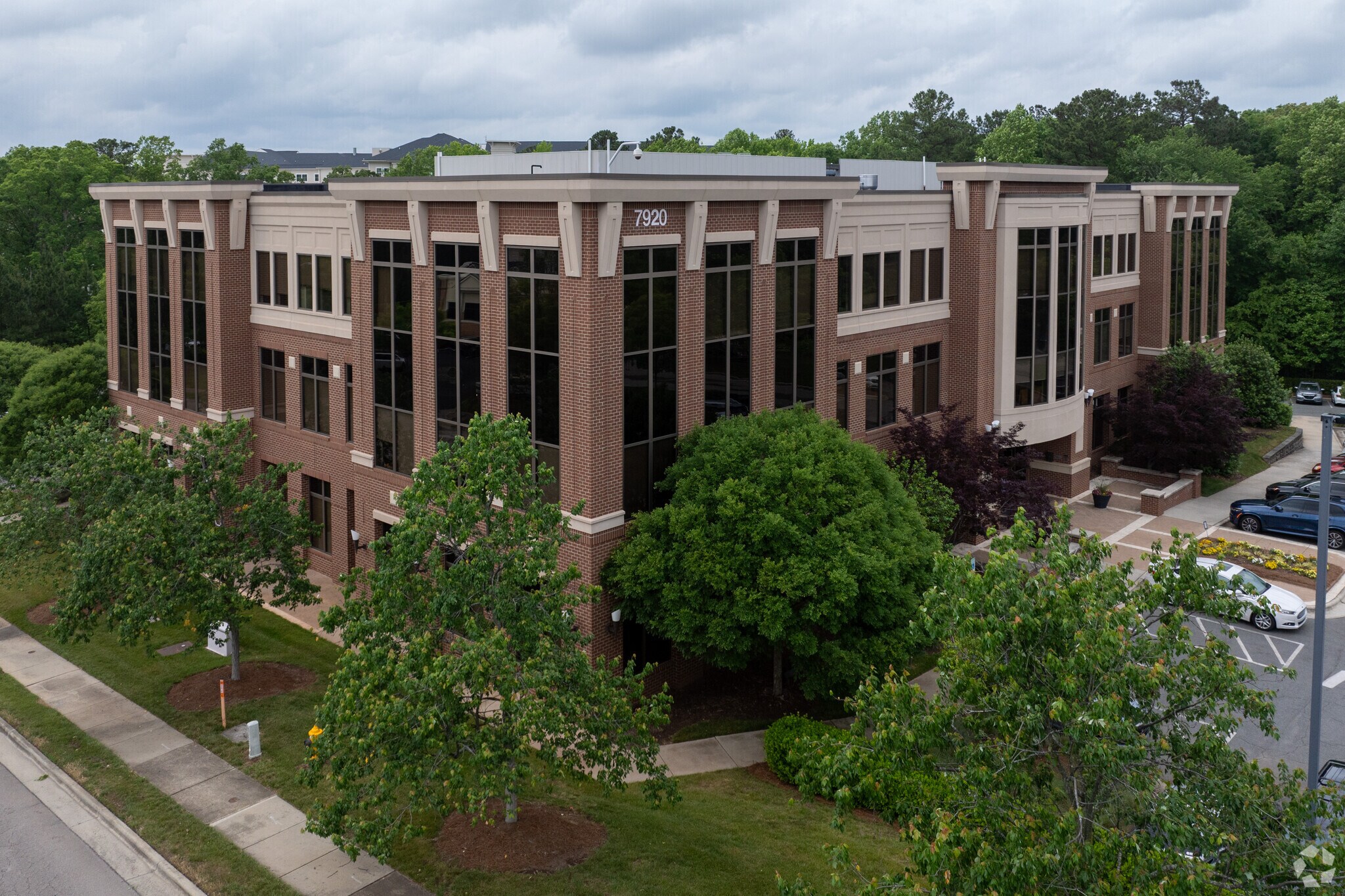 7920 ACC Blvd, Raleigh, NC for Sale