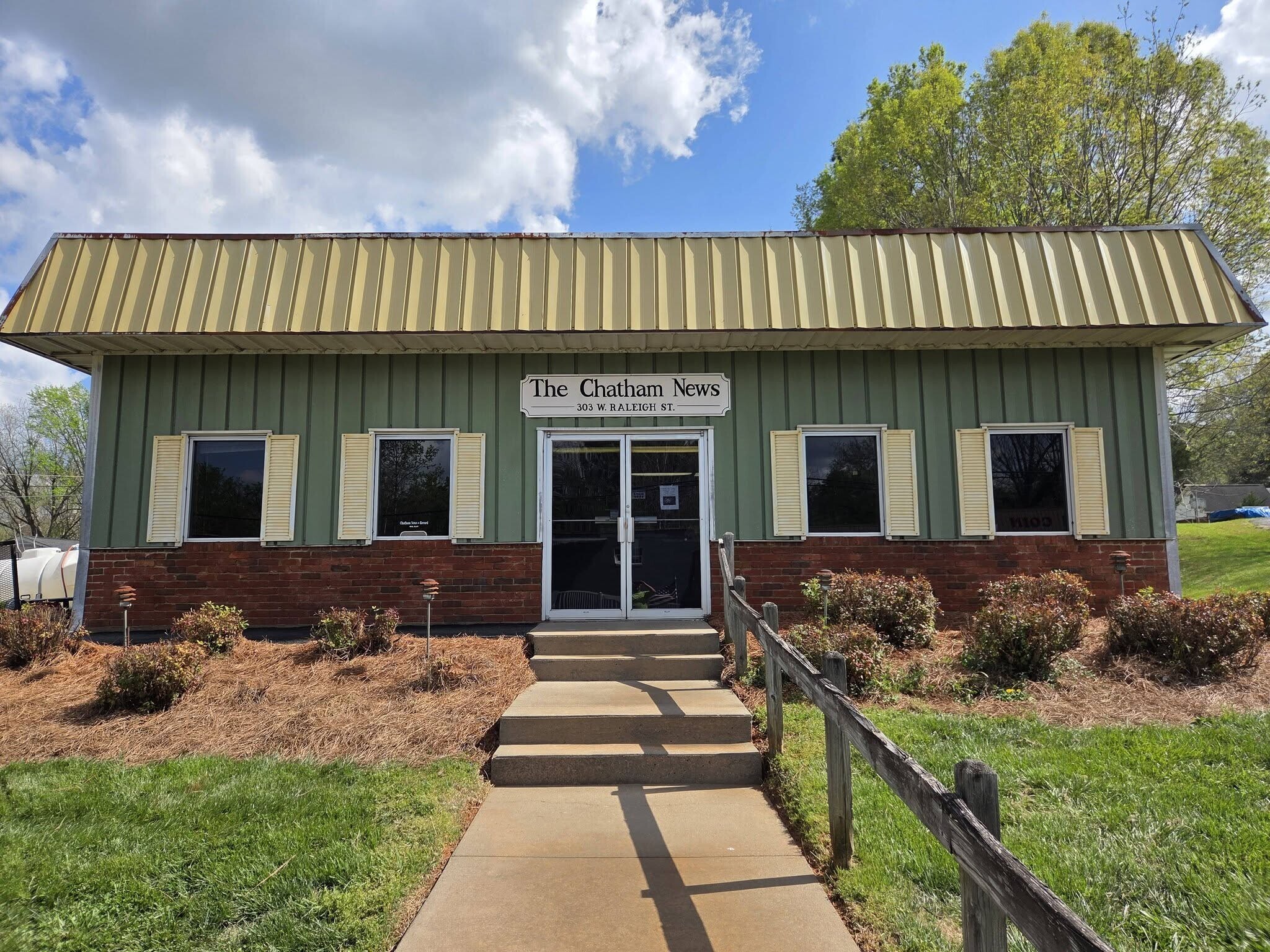 303 W Raleigh St, Siler City, NC for Sale